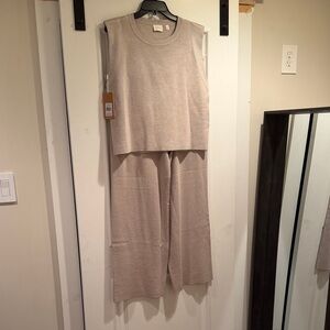 Cyrus comfortable Travel wear Beige Sleeveless